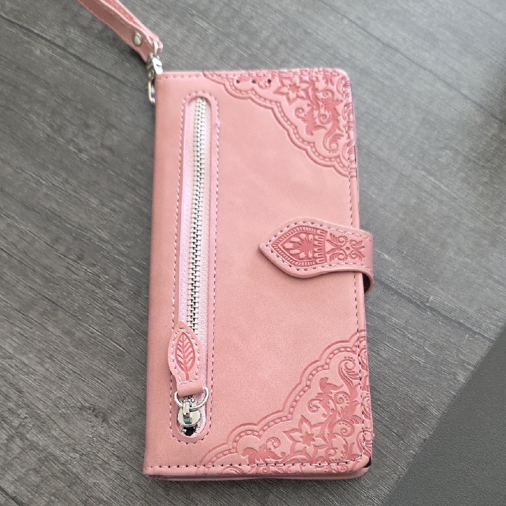 Elegant Pink Women's Wallet